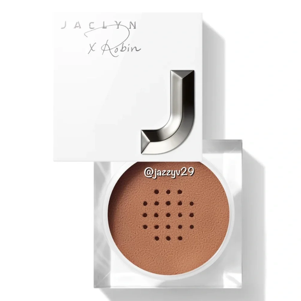 Jaclyn x Robin Powder Move Loose Face Powder